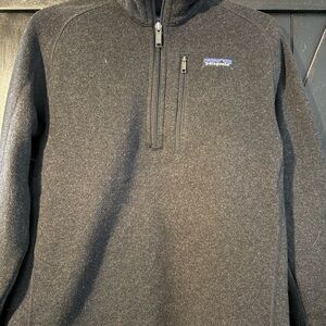 Patagonia women’s better sweater size Large blue